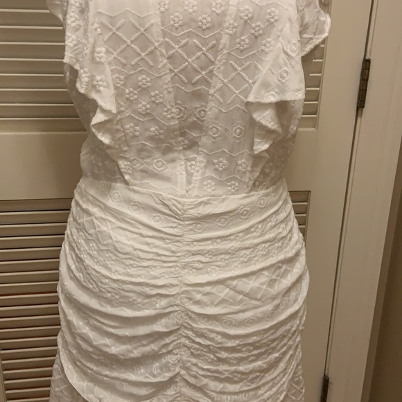 121. Chelsea & Violet South of France Dress in White - Picture 5 of 13